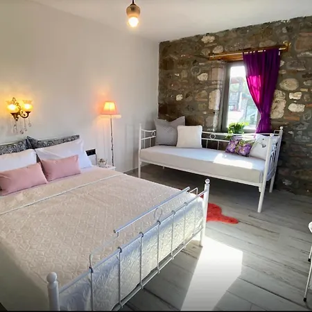 فندق Masal Kuecuekkoey Boutiquehotel Ayvalı